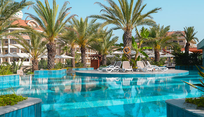 Poolanlage des Paloma Grida Resort